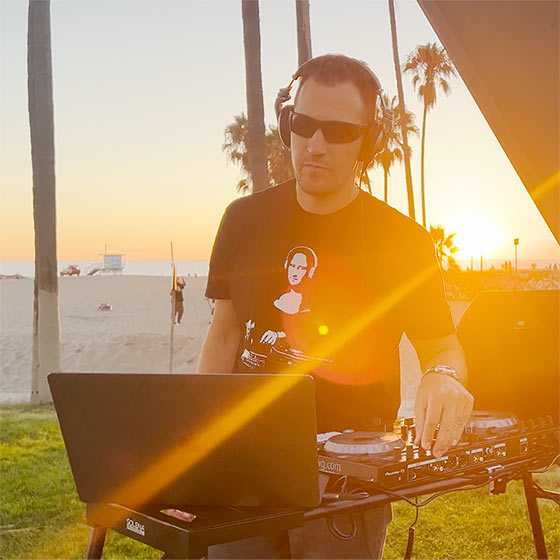 DJ&nbsp;Andrew G&rsquo;s Mixtape &laquo;Gone Clubbing&raquo;